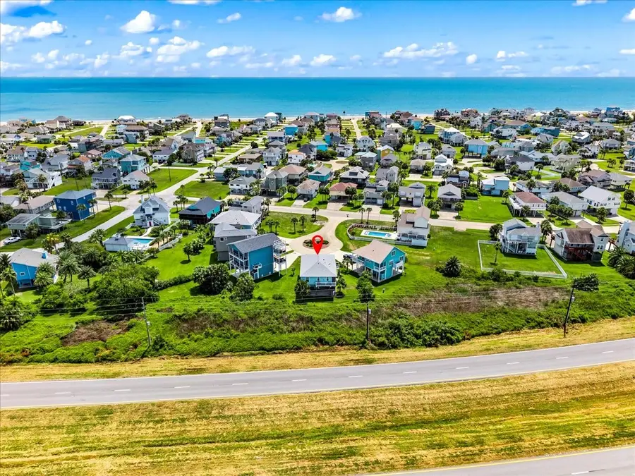 3902 Pirates Beach Court, Galveston, TX 77554 - Image #2
