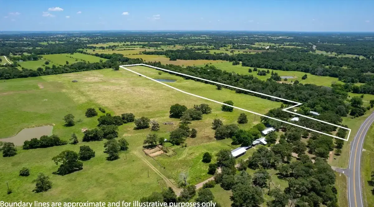 2061 Davis, Caldwell, TX 77836 - Image #1