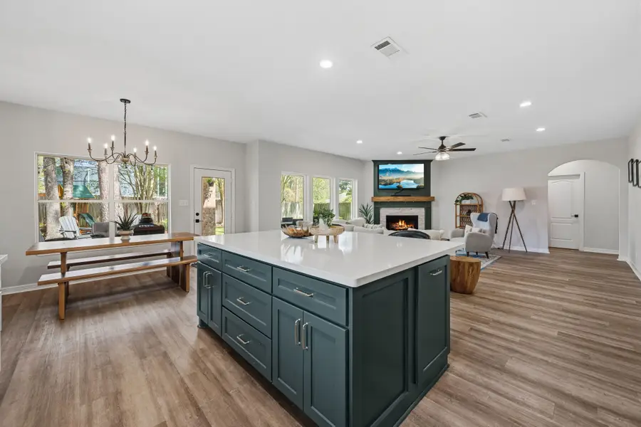 3206 Pine Chase Drive, Montgomery, TX 77356 - #3