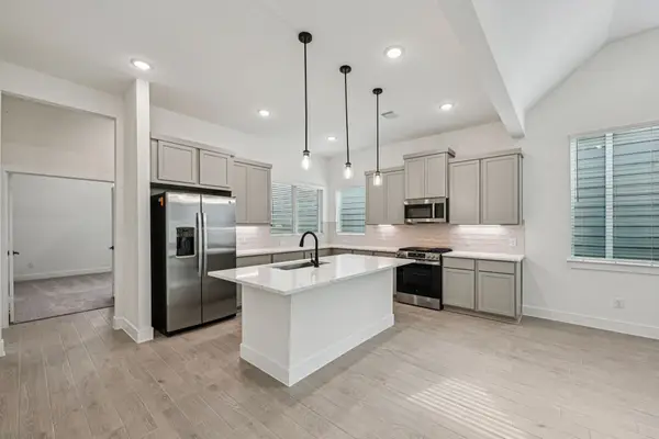 26237 E Outrider Banks Circle, Montgomery, TX 77316