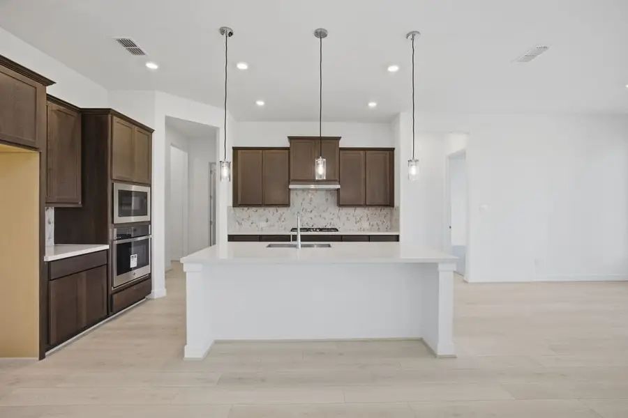 21502 Blackburn Bend Lane, Cypress, TX 77433 - Image #2