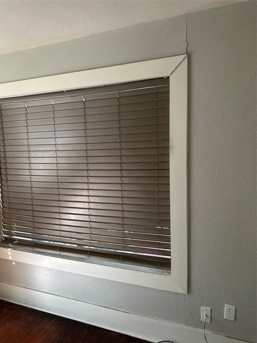 804 E E 39th Street, Houston, TX 77022 - #3