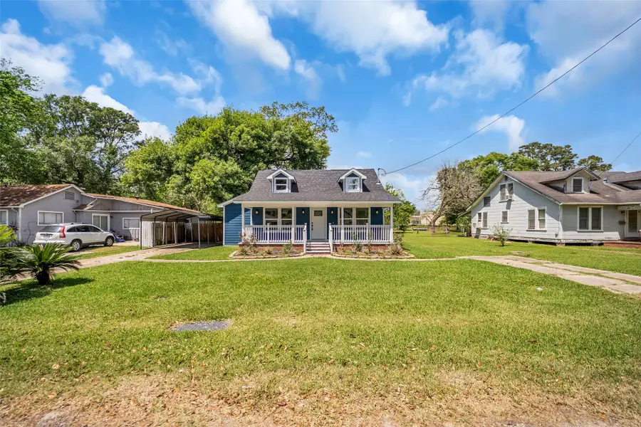 6371 Terrell Street, Groves, TX 77619 - #2