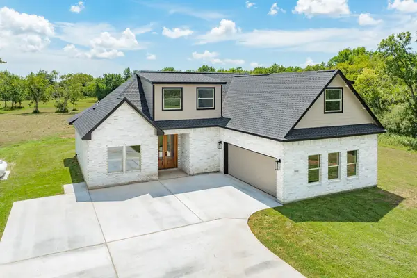 33111 Amberjack Drive, Richwood, TX 77515
