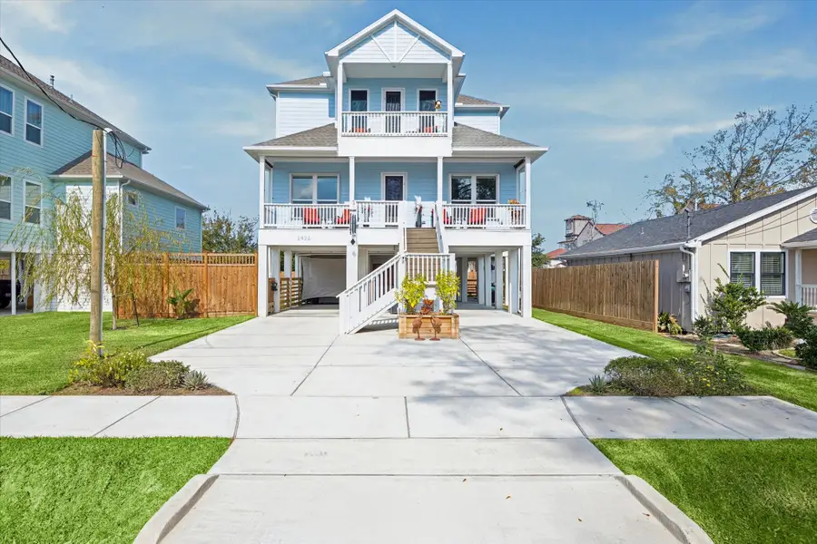 2922 Seargent Street, Seabrook, TX 77586 - #3