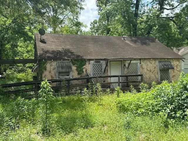 3238 Beaumont Avenue, Liberty, TX 77575 - Image #3