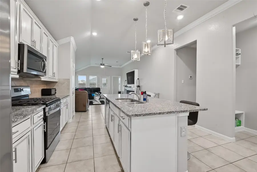 526 Heron Bay Circle, La Porte, TX 77571 - #3