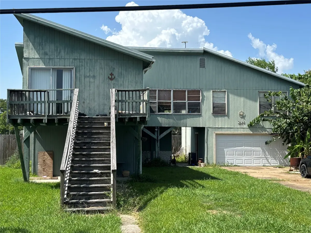 214 Reynolds Court, La Porte, TX 77571 - Image #1