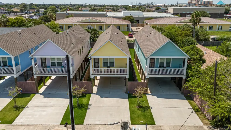 2305 67th Street, Galveston, TX 77551 - Image #2