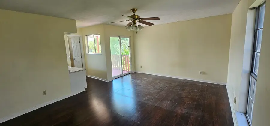 5002 Ripple Creek Drive, Baytown, TX 77521 - Image #3