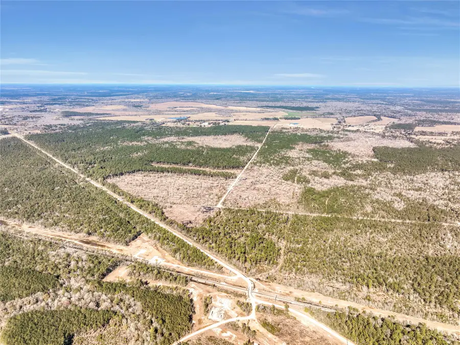 00003-670 Hwy 105, Sour Lake, TX 77659 - Image #3