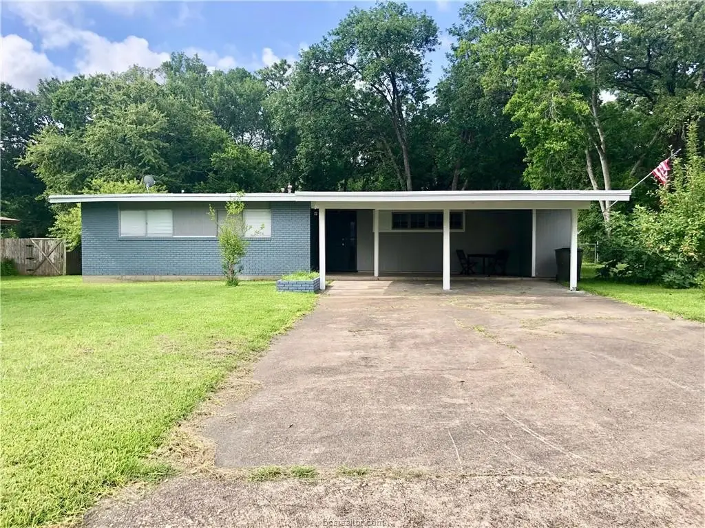 807 Vine Street, Bryan, TX 77802 - #1