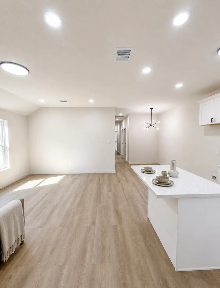 1914 Roosevelt Street, Houston, TX 77012 - #2