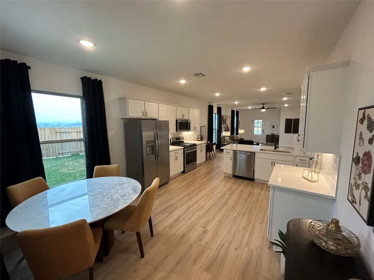 40635 Mostyn Lake Drive, Magnolia, TX 77354 - Image #1