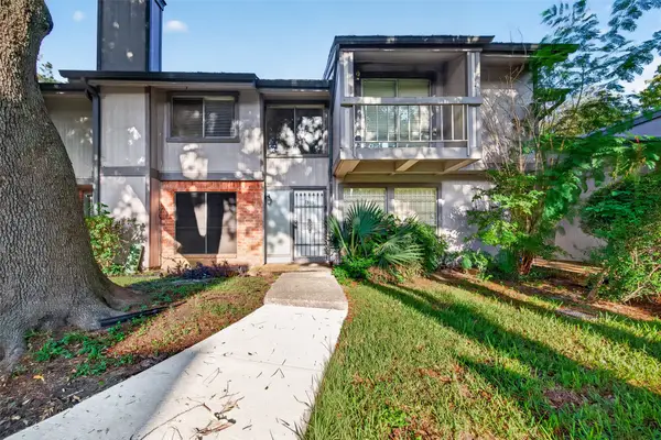 5833 Village Forest Court, Houston, TX 77092