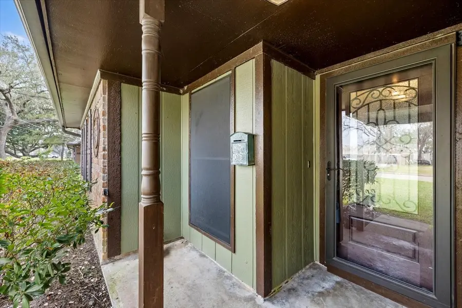 114 W Vaughn Lane, Deer Park, TX 77536 - #3