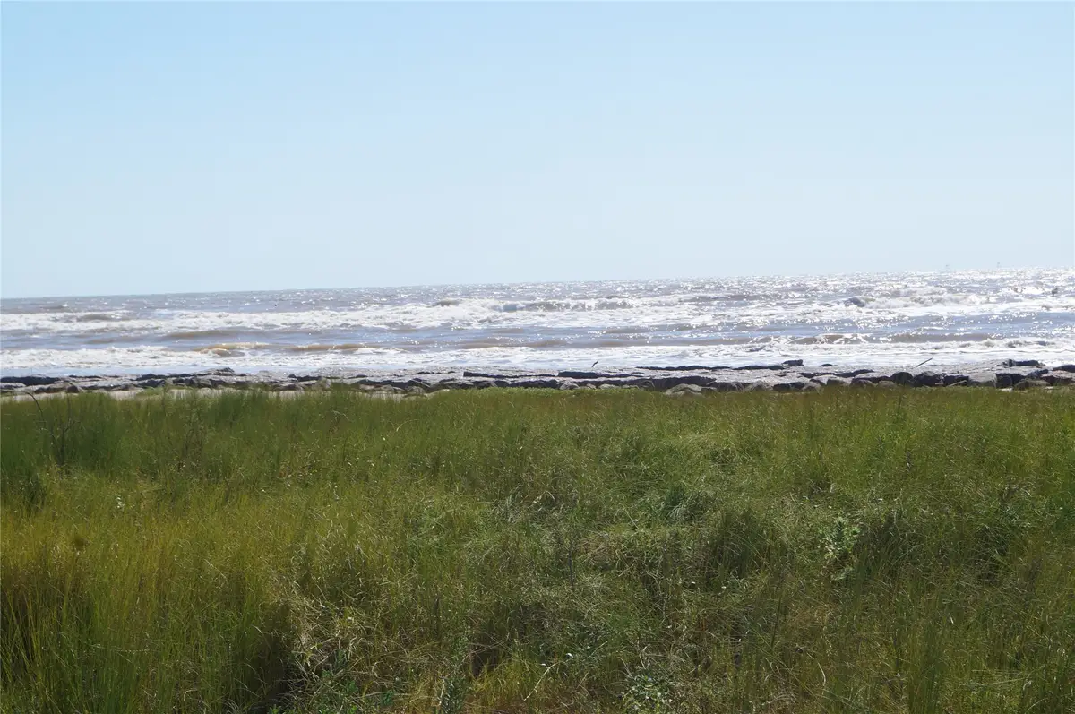 2424 Canal Drive, Sargent, TX 77414 - Image #1