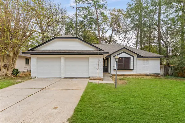 30 N Drifting Leaf Court, Cat Spring, TX 77380