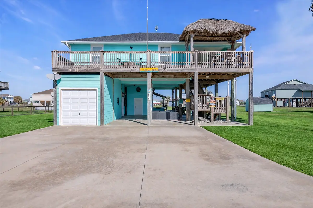 940 Mary Ann, Port Bolivar, TX 77650 - Image #1
