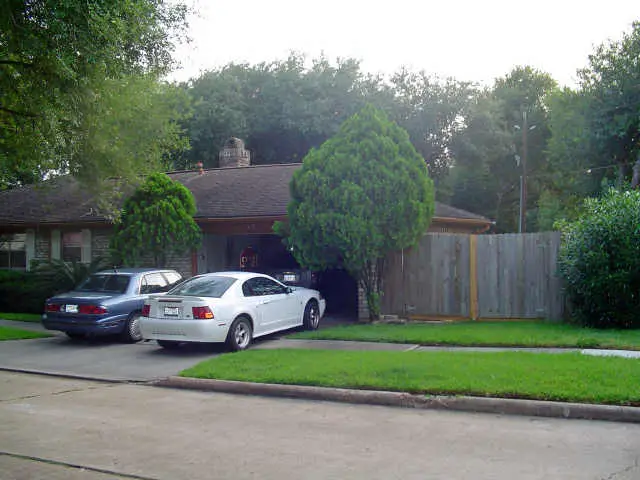6202 Wagonwheel Circle, Houston, TX 77088 - Image #2