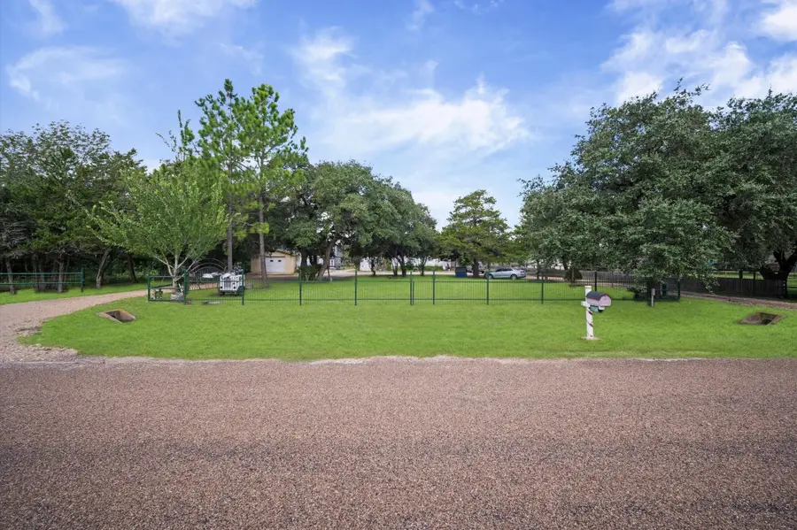 1168 Hattermann Lane, Weimar, TX 78962 - #2
