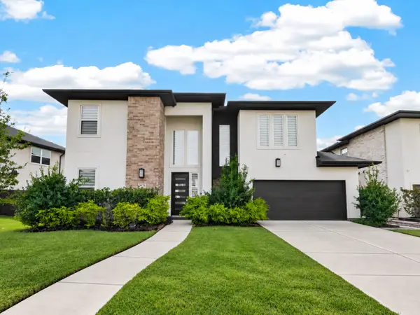 4615 Brazos Shores Drive, Sugar Land, TX 77479