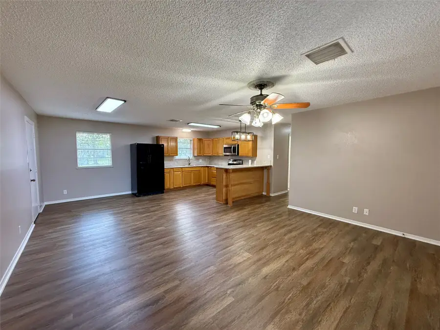 309 Crews Way, West Columbia, TX 77486 - #3