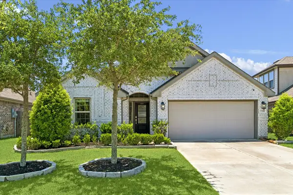 7330 Markstone Falls Lane, Rosenberg, TX 77469