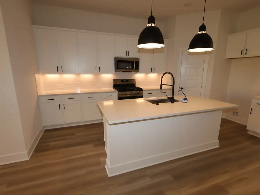 16940 Jim Sharp Drive, Montgomery, TX 77316 - Image #2