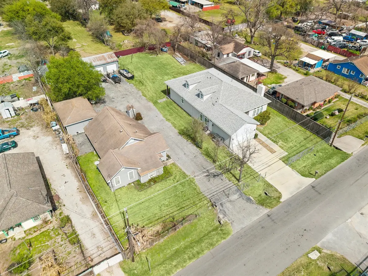 1833 AND 1837 Tidwell Lane, Houston, TX 77093 - #1