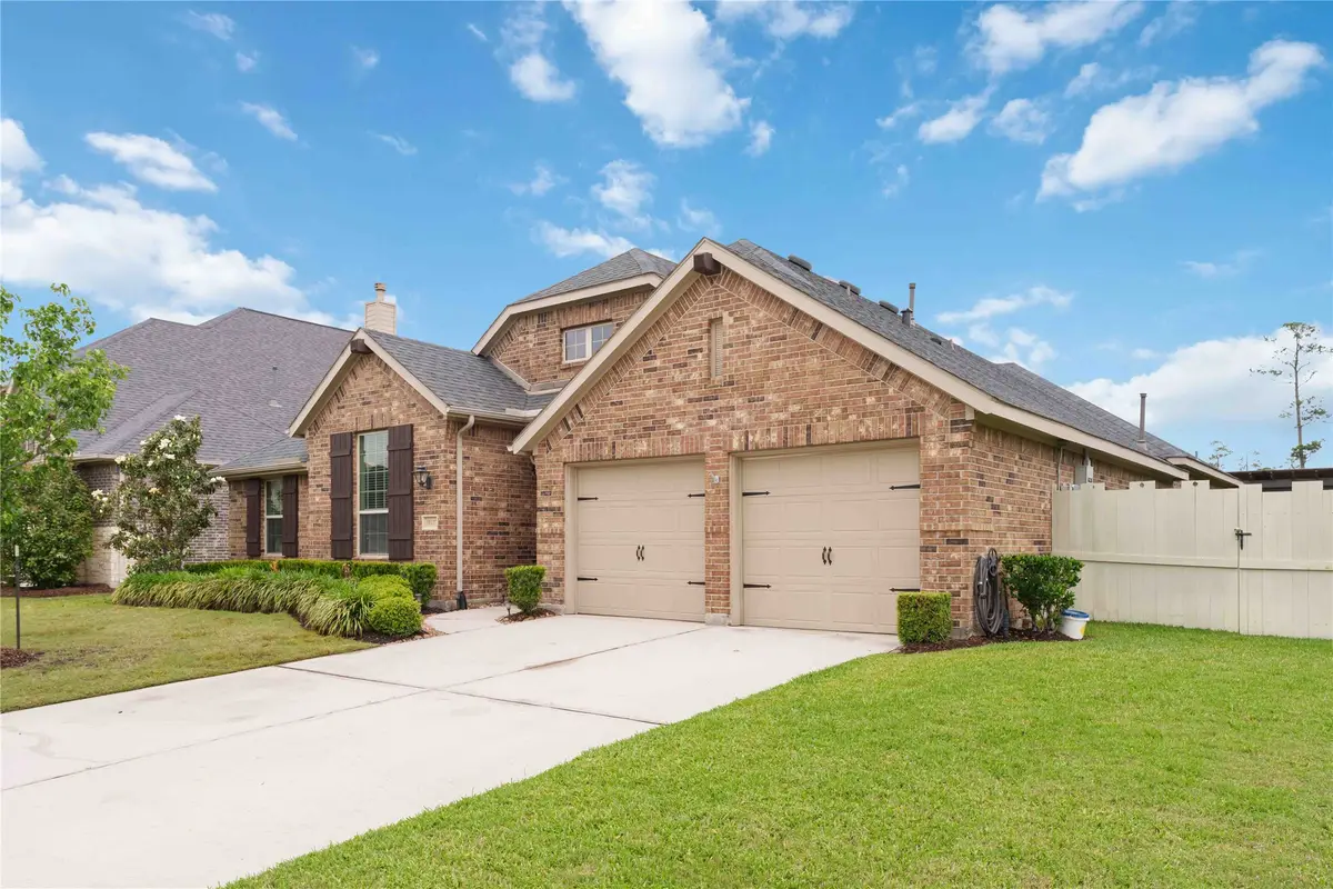 10127 Coopers Hawk Way, Conroe, TX 77385 - #1