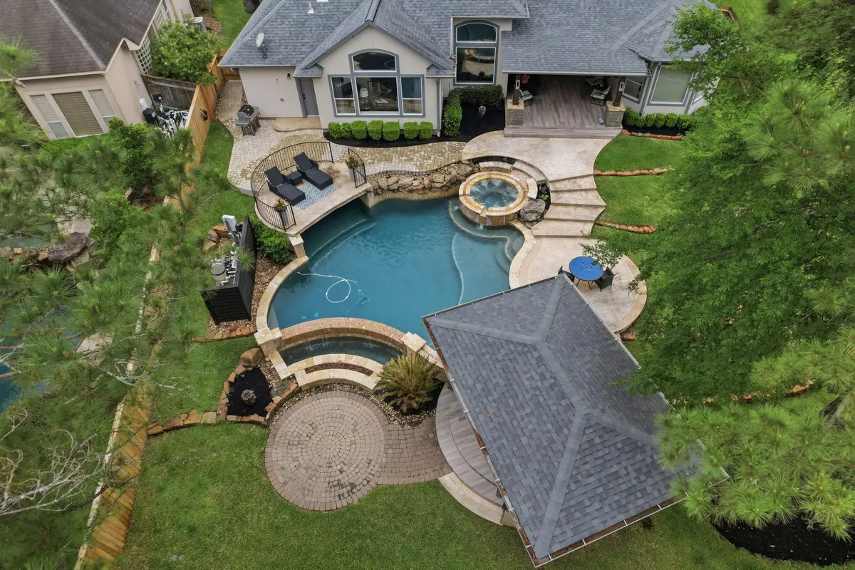 63 W Horizon Ridge Place, The Woodlands, TX 77381 - #1