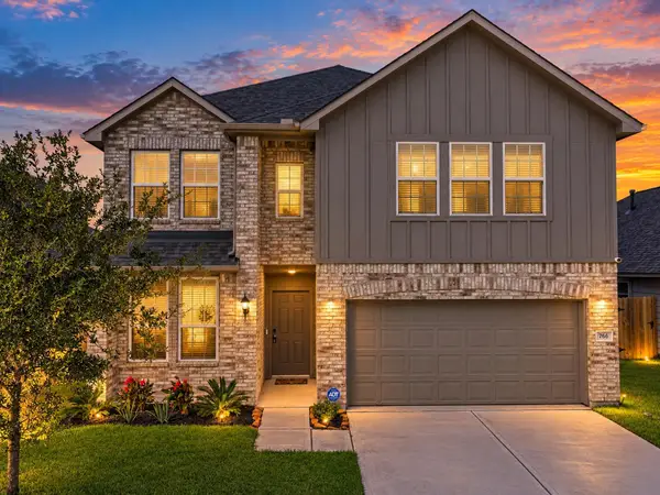 766 Dewberry Road, La Marque, TX 77568