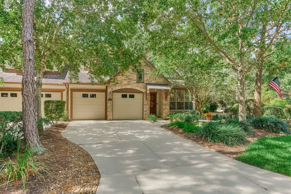 23 Douvaine Court, The Woodlands, TX 77382