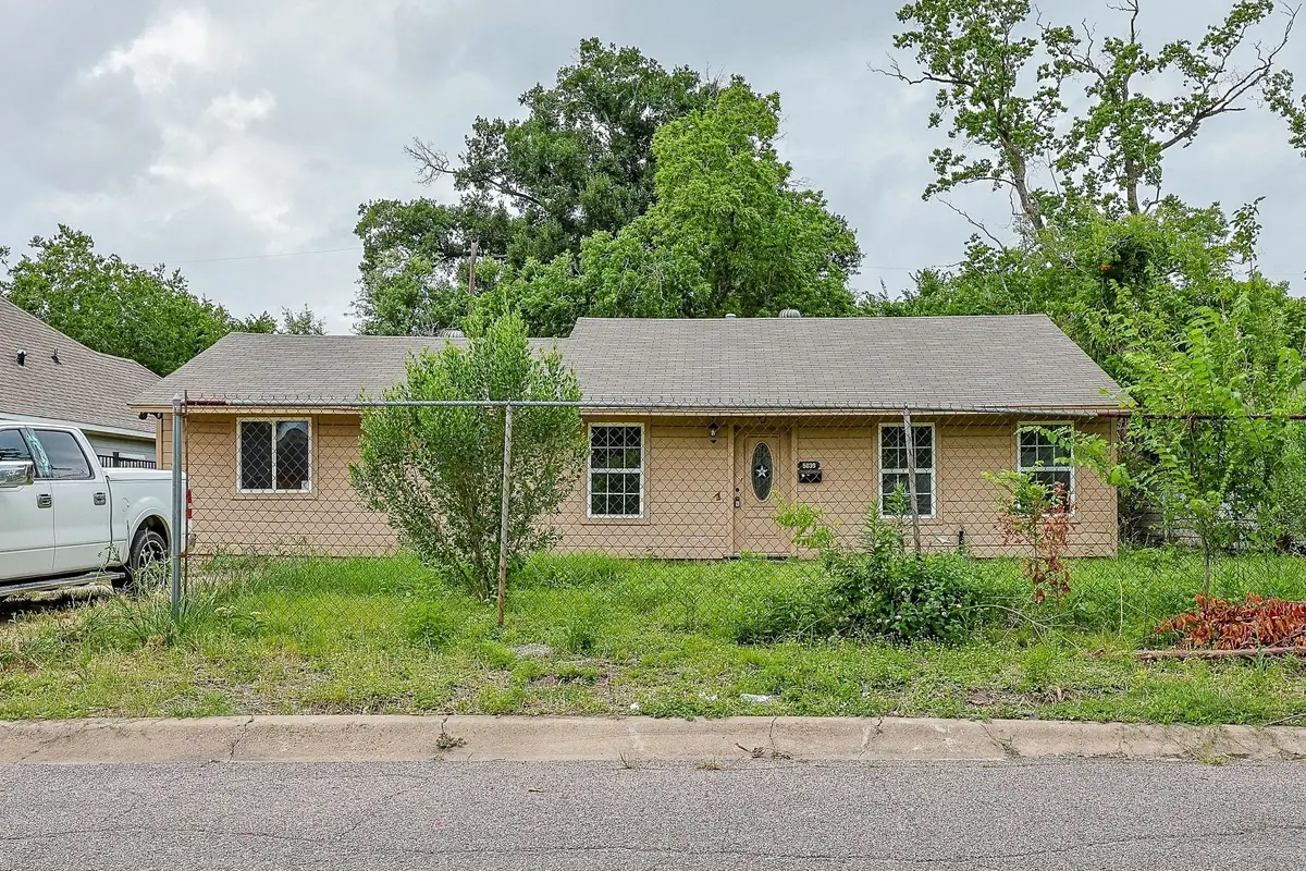 5839 Southurst Street, Houston, TX 77033 - #1