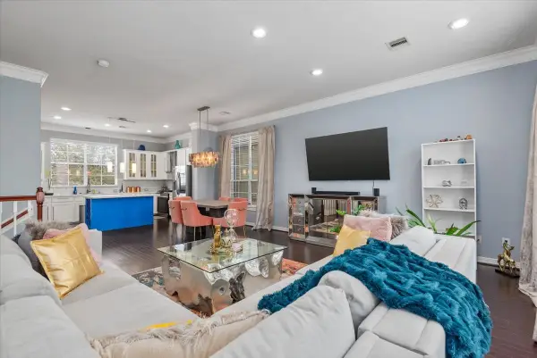 3103 Clearview Circle, Houston, TX 77025