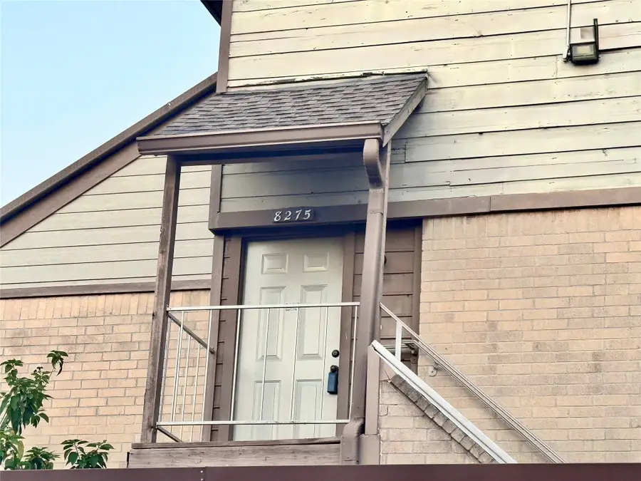 8275 Sands Point Drive #176, Houston, TX 77036 - Image #2