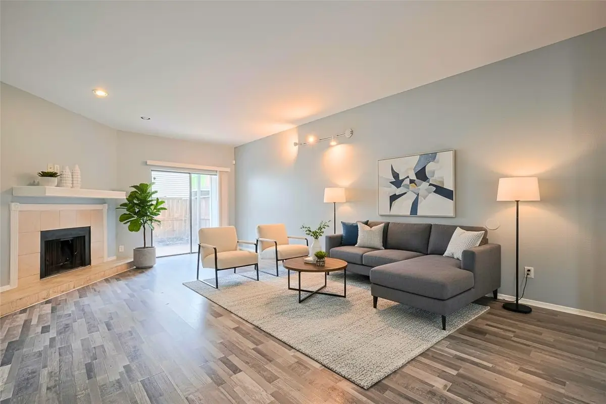 9707 Richmond Avenue #103, Houston, TX 77042 - Image #1