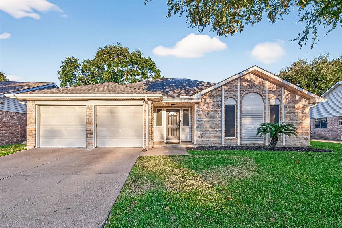 1414 Hitherfield Drive, Sugar Land, TX 77498 - Image #1