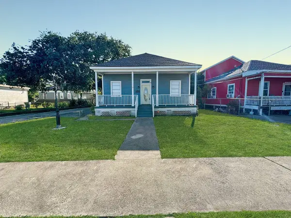 1327 33rd Street, Galveston, TX 77550