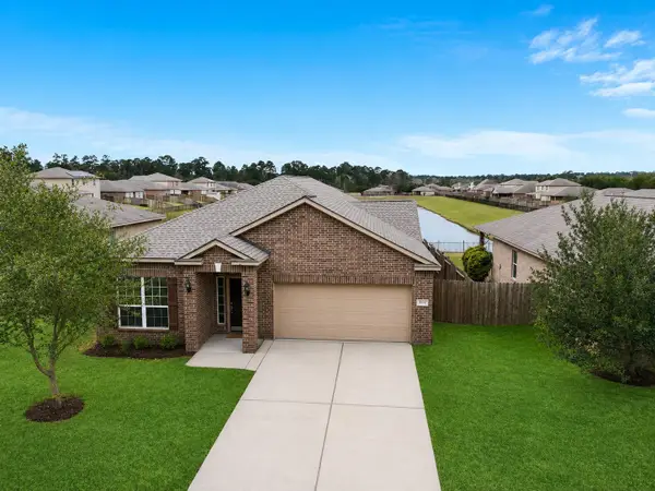 38219 N Lost Creek Boulevard, Magnolia, TX 77355