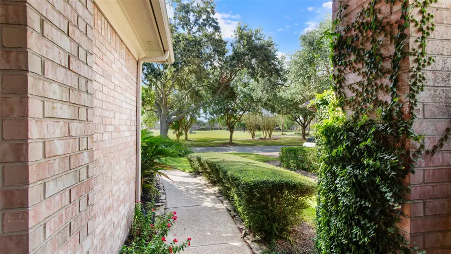 2430 Fairway Pointe Drive, League City, TX 77573 - #3