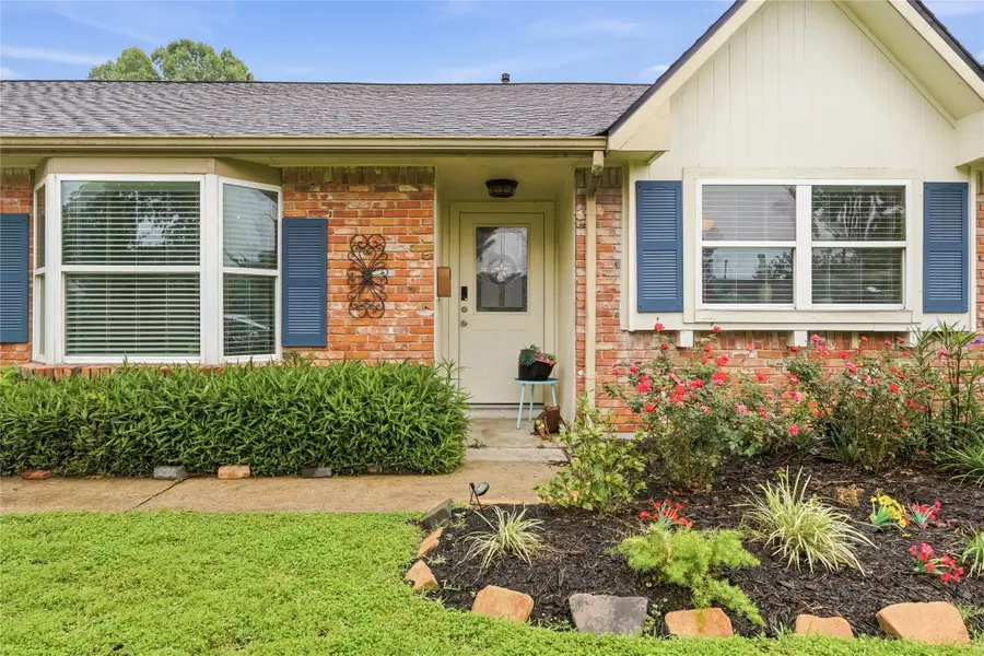10711 Kirkside Drive, Houston, TX 77096 - #2