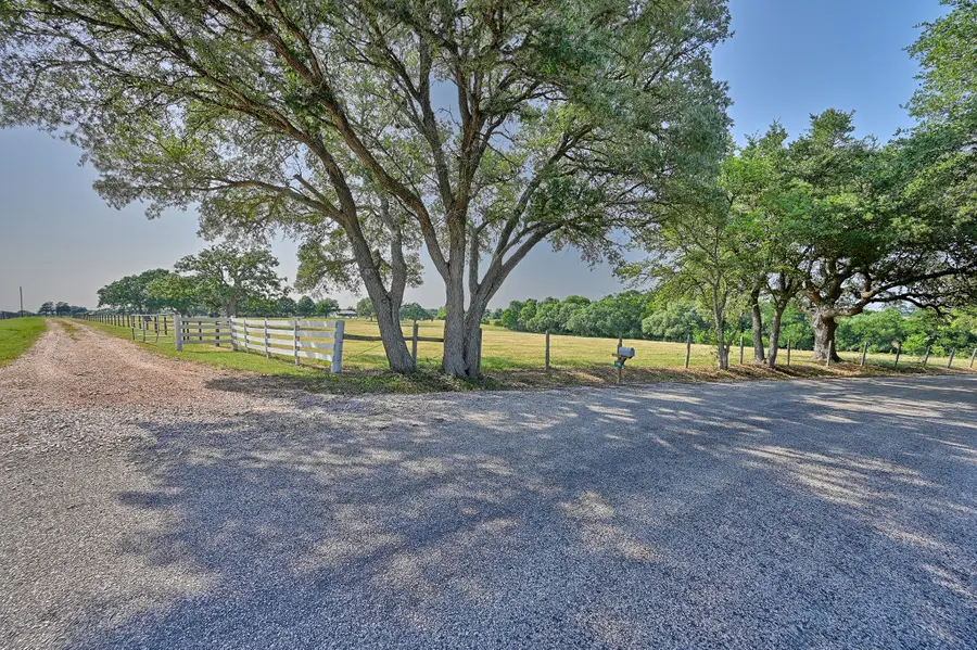 2120 Hohenwalde School Road, Brenham, TX 77833 - Image #2