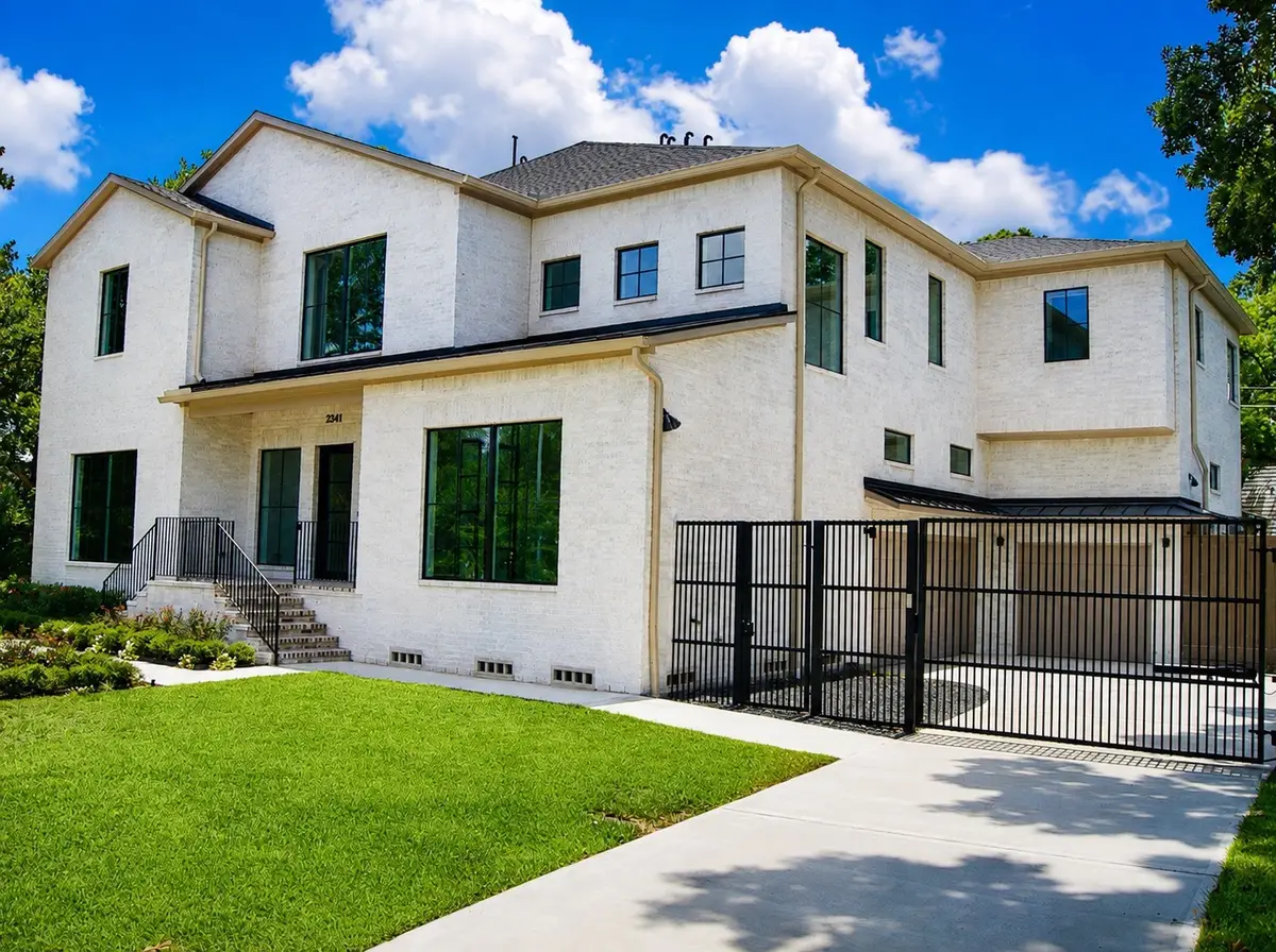 2341 Maroneal St, Houston, TX 77030 - #1
