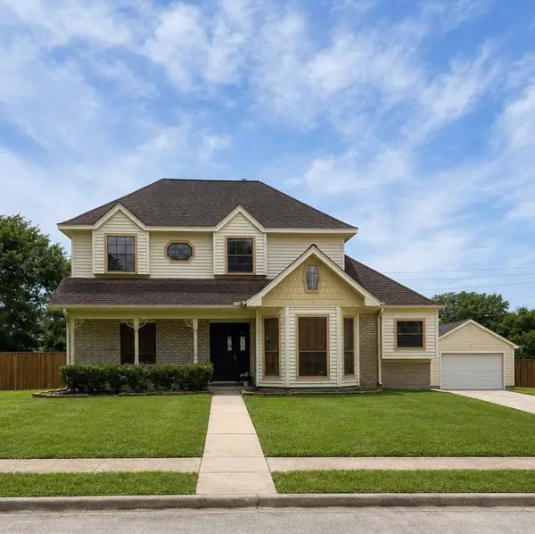 3002 El Camino Street, Bay City, TX 77414