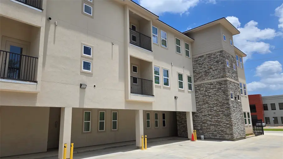 26307 Oak Ridge Dr #1103, The Woodlands, TX 77380 - #3