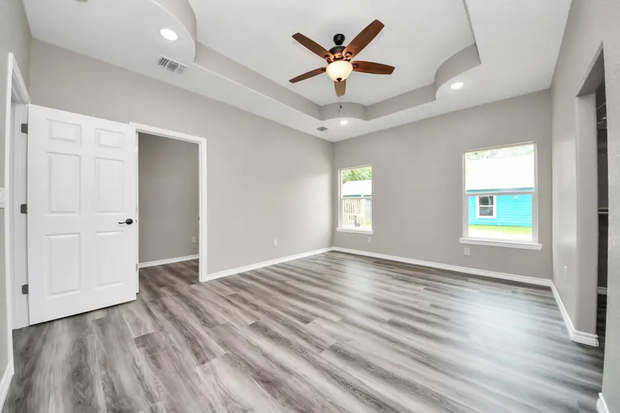 1110 Thrift Street, El Campo, TX 77437 - Image #3