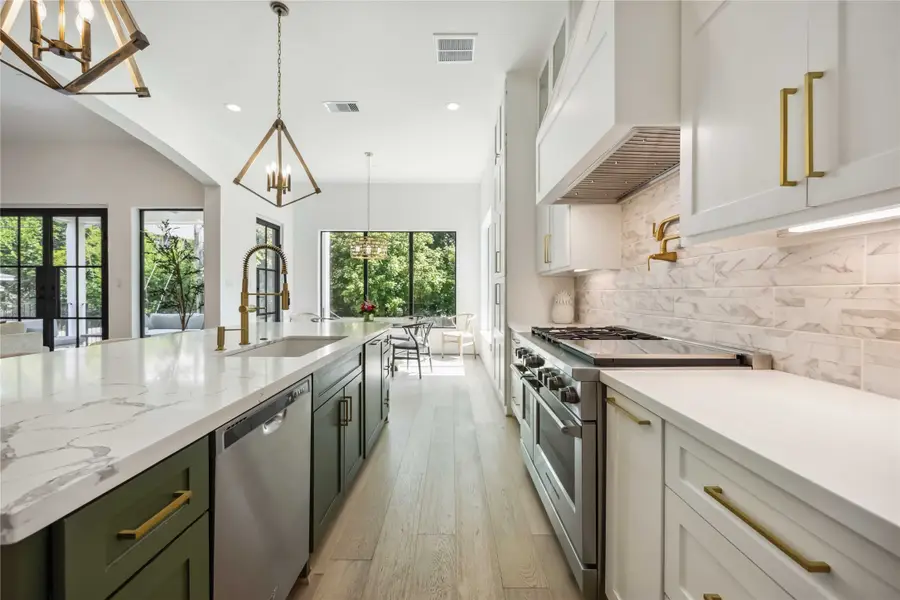 1913 Ebony Lane, Houston, TX 77018 - Image #3