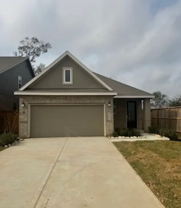 904 Capracotta Lane, Huffman, TX 77336